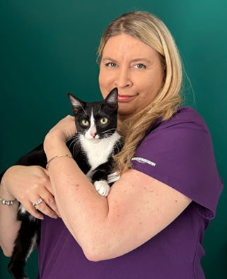 Leisha - Veterinary Receptionist Leisha
